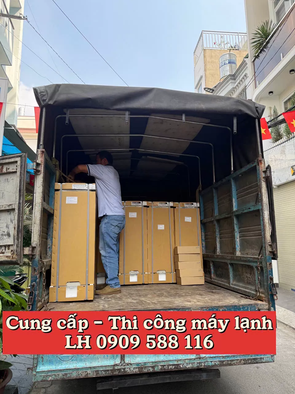 Cung cấp - Lắp đặt máy lạnh áp trần Daikin FHFC uy tín trọn gói